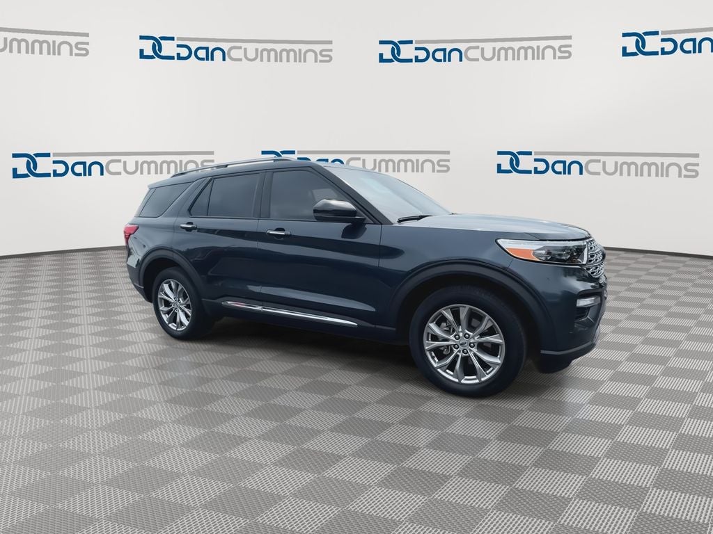 2024 Ford Explorer — side profile view