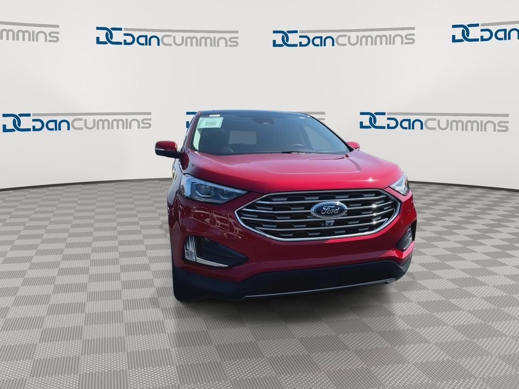 2023 Ford Edge — rear three-quarter view