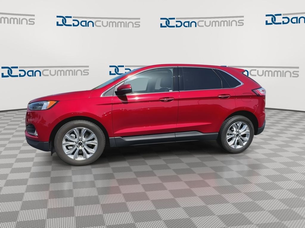 2023 Ford Edge — detail view