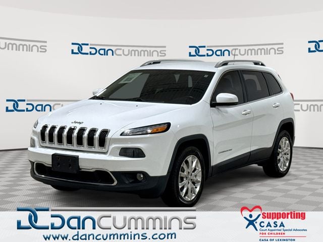 2017 Jeep Cherokee Limited in Bright White Clearcoat — front three-quarter view