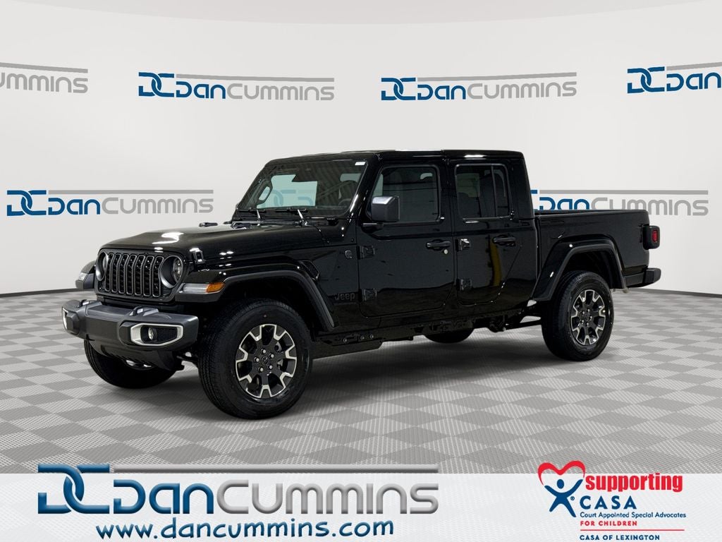 2026 Jeep Gladiator Sahara in Black Clear-Coat Exterior Paint — front three-quarter view