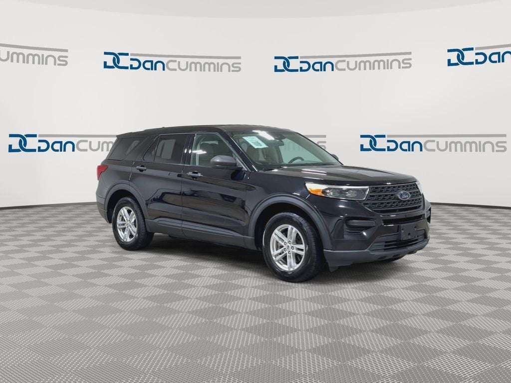 2023 Ford Explorer — side profile view
