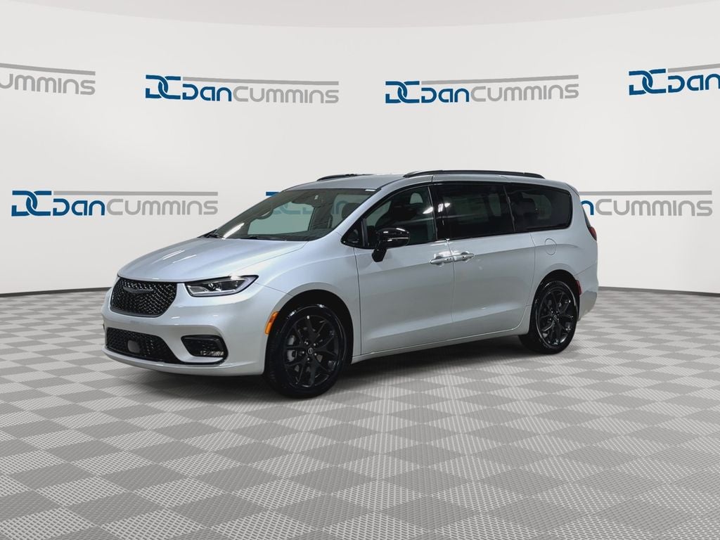 2026 Chrysler Pacifica — interior view