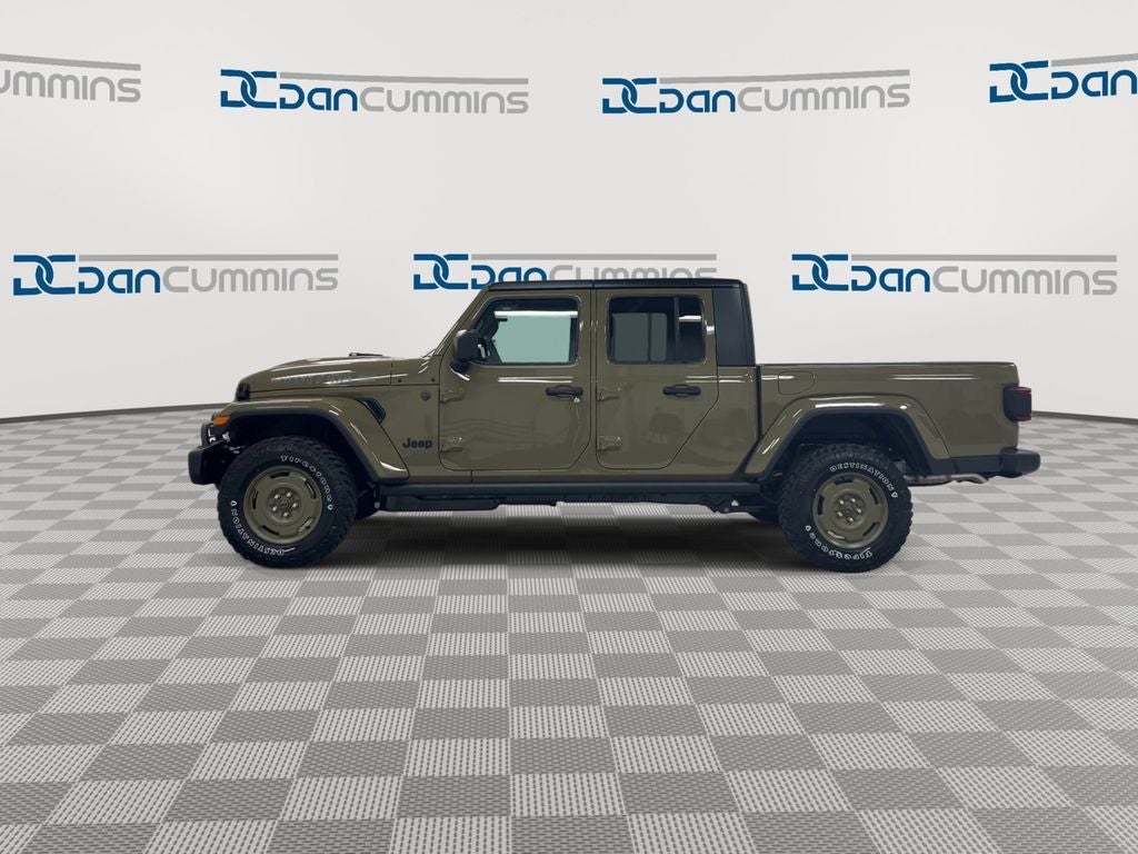 2026 Jeep Gladiator — detail view