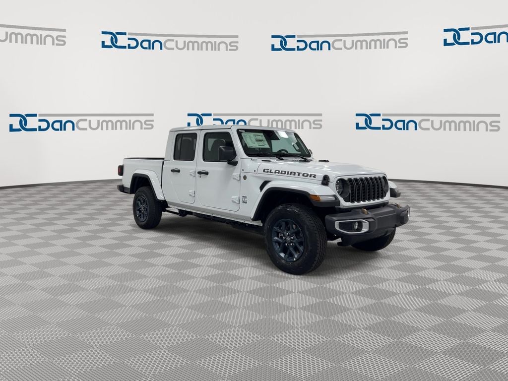 2026 Jeep Gladiator — side profile view