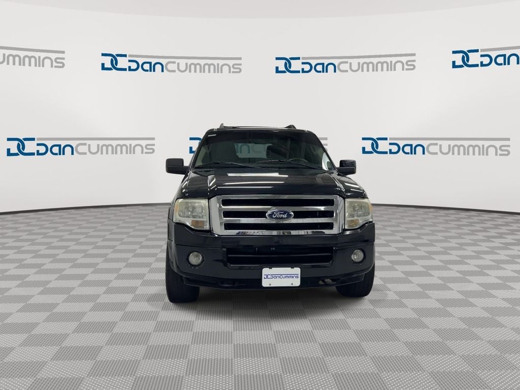 2014 Ford Expedition — rear three-quarter view