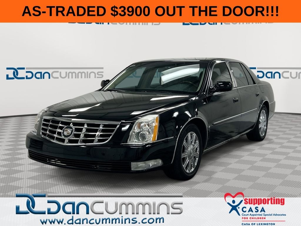 2007 Cadillac DTS Luxury II in Black Raven — front three-quarter view