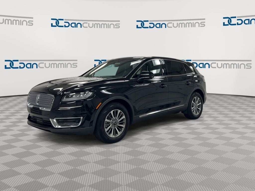 2019 Lincoln Nautilus — interior view