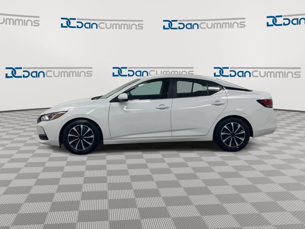 2021 Nissan Sentra — detail view