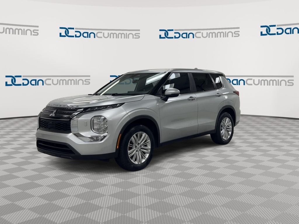 2024 Mitsubishi Outlander — interior view