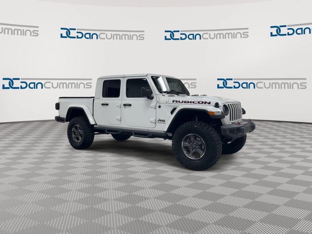 2020 Jeep Gladiator — side profile view