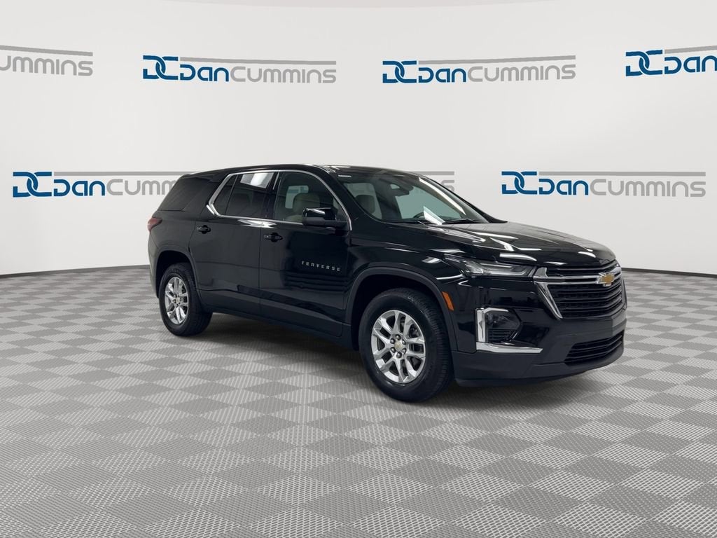 2023 Chevrolet Traverse — side profile view