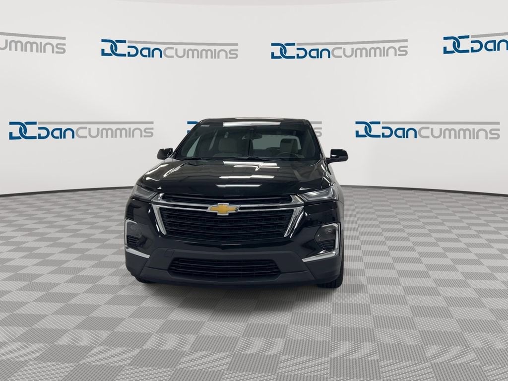 2023 Chevrolet Traverse — rear three-quarter view