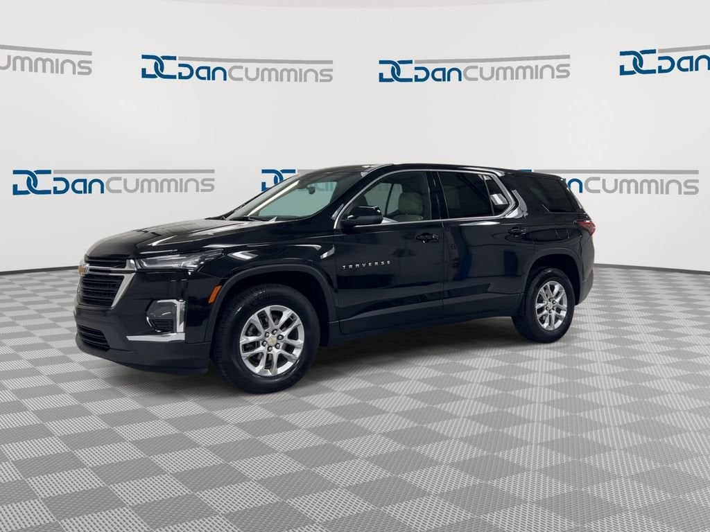 2023 Chevrolet Traverse — interior view