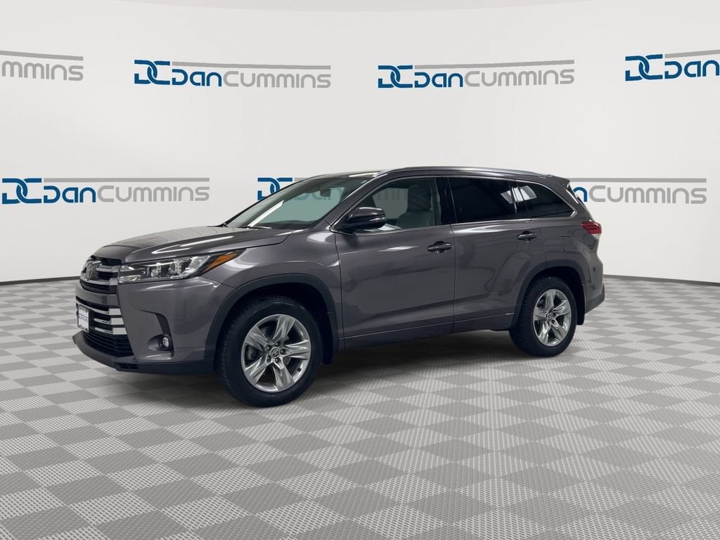 2019 Toyota Highlander — interior view