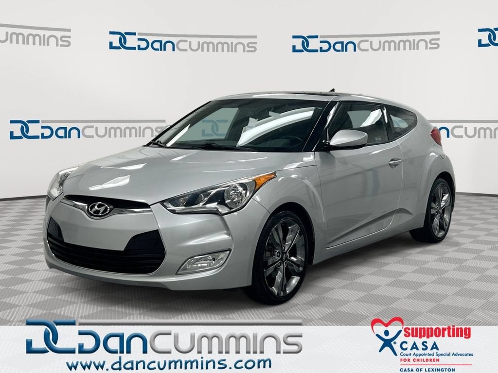 2016 Hyundai Veloster Base in Silver — front three-quarter view