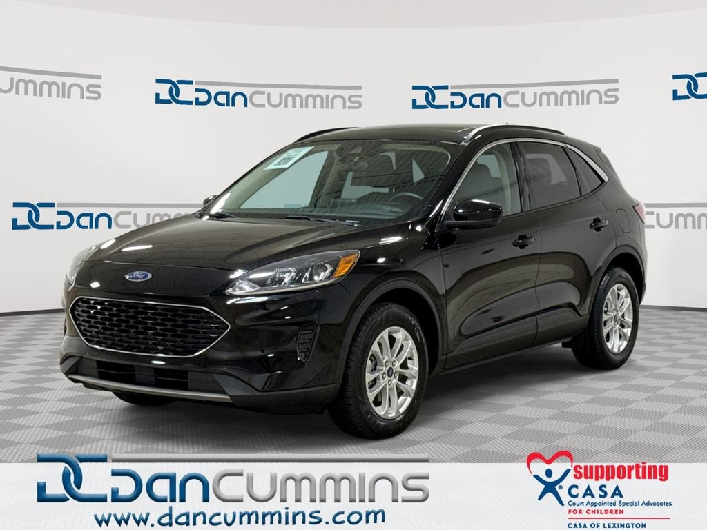 2020 Ford Escape SE in Black — front three-quarter view