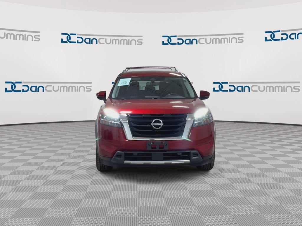 2023 Nissan Pathfinder — rear three-quarter view