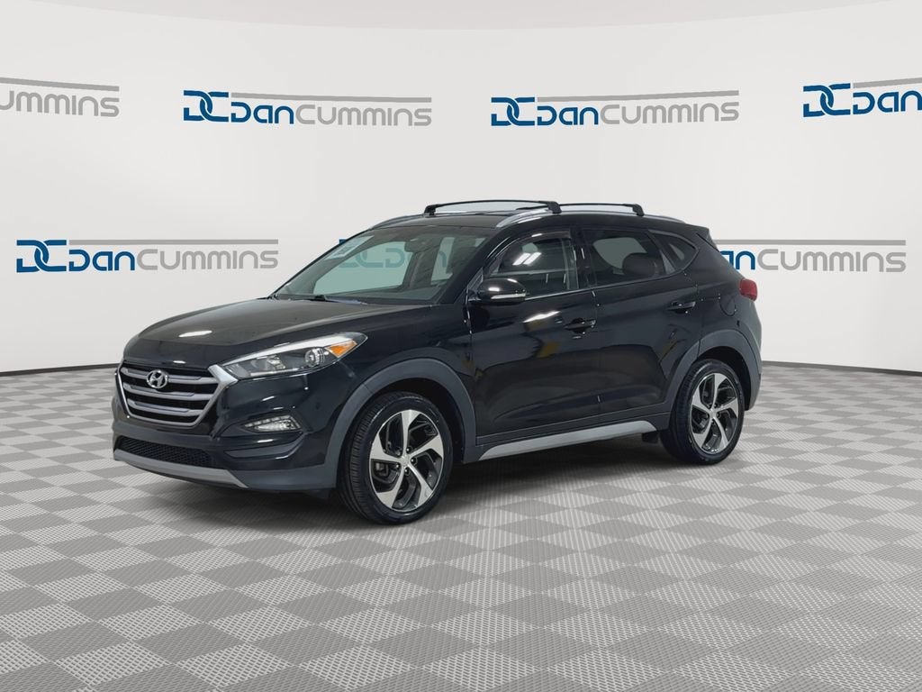 2018 Hyundai Tucson — interior view