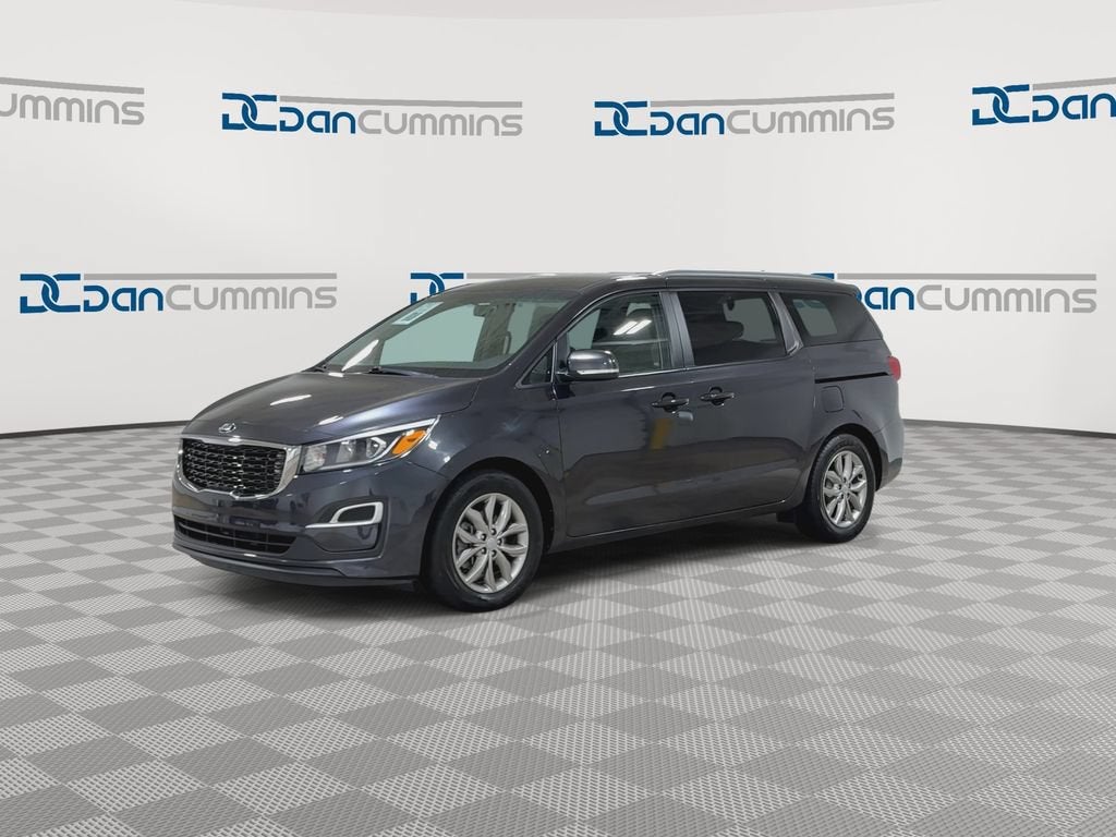 2020 Kia Sedona — interior view